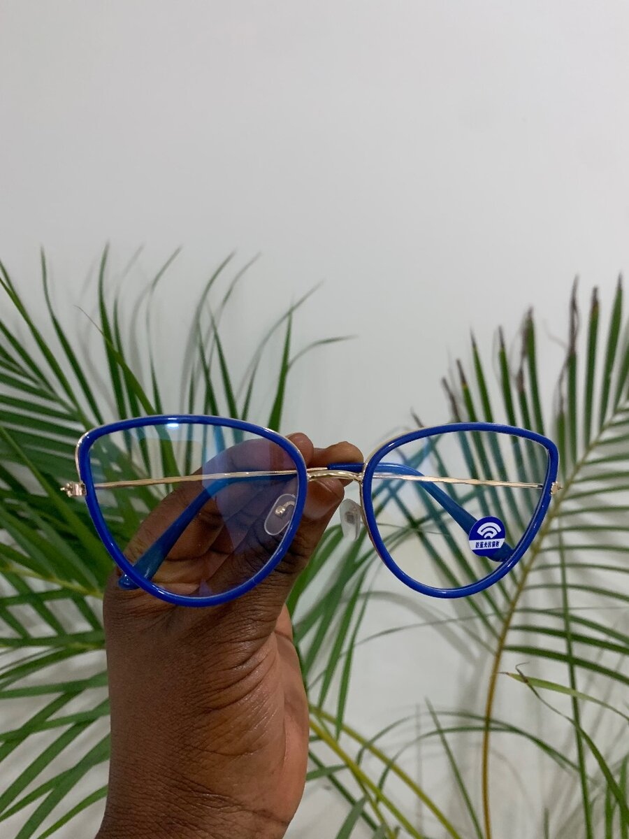 Plain Glasses