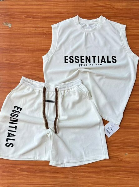 ESSENTIALS TOP&DOWN