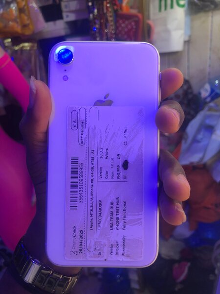 iPhone XR