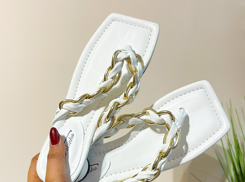 slippers