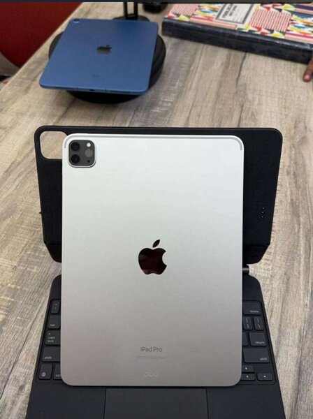 iPad