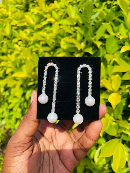 Statement earring