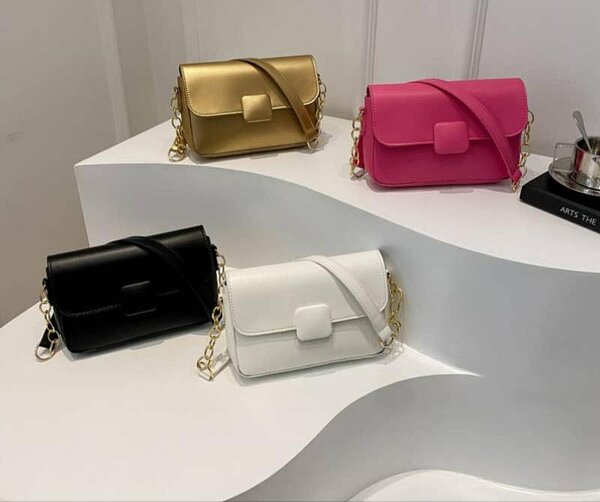 Small sized purses