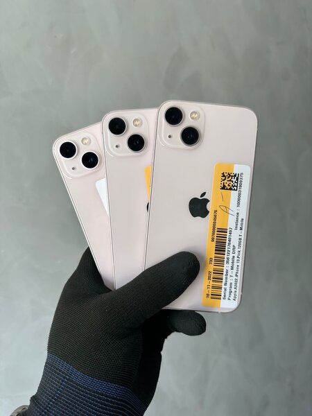iPhone 13