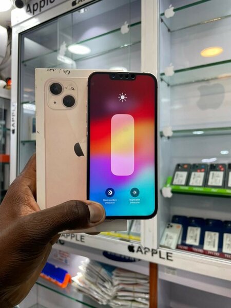 iPhone 13