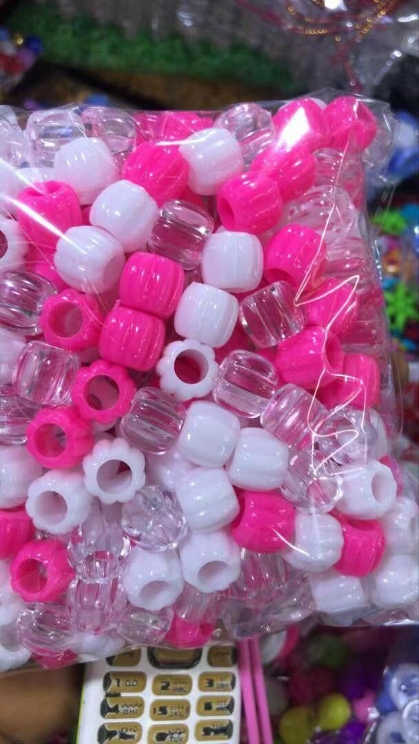Perles colorées acryliques DIY