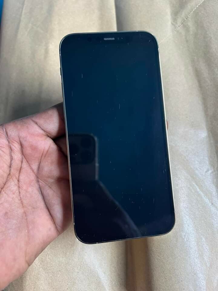 iPhone 12 pro 128