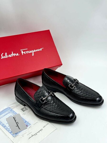 EXECUTIVE SHOES