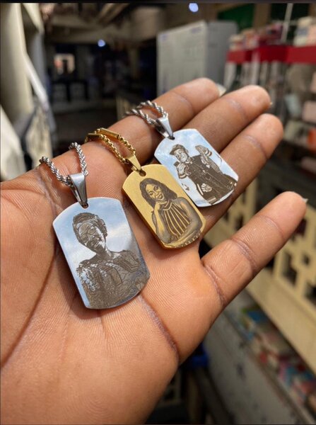 Customized chain