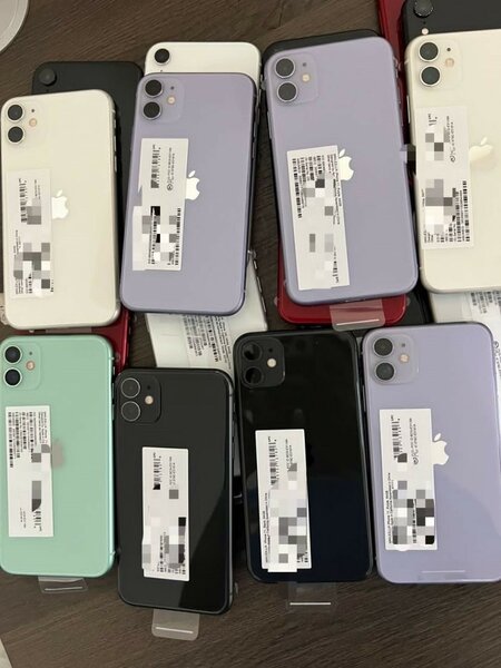 iPhone 11