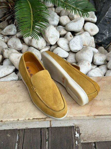 Mocassin