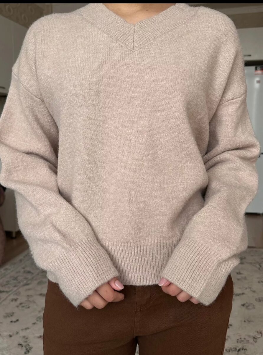 Свитер
