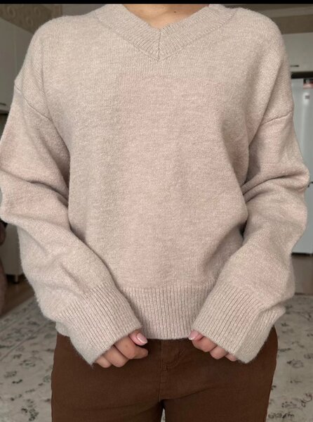 Свитер