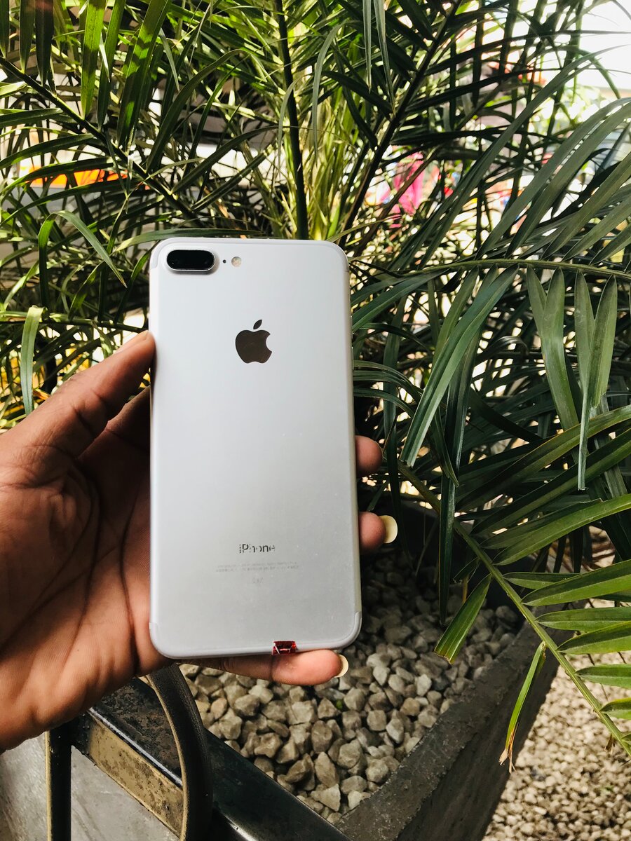 7plus 128 gb