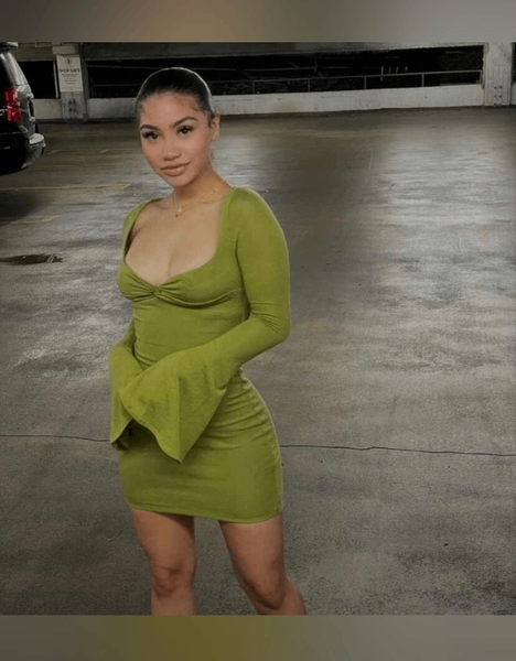Robe Disponible très bon prix