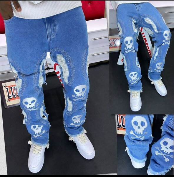 baggy jeans