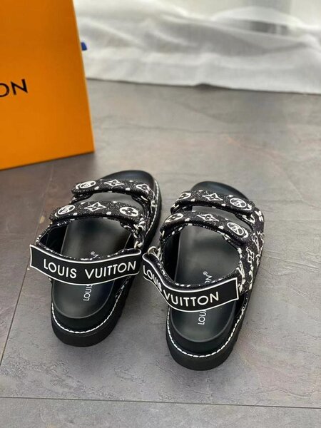 Mimis Sandals 1