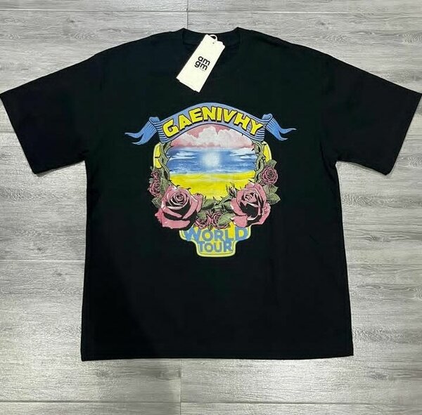Boys top
