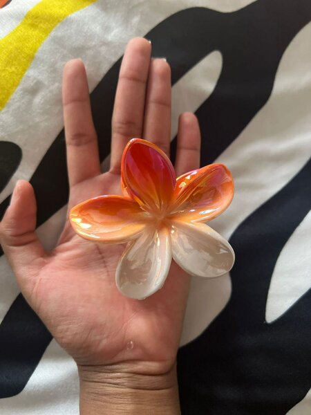 Pince à cheveux fleur tropicale