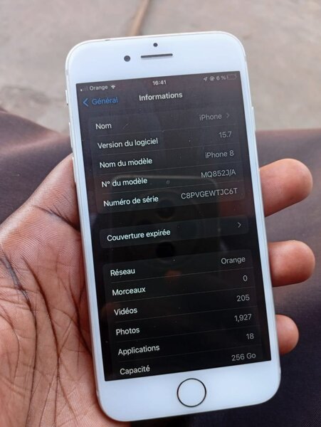 iPhone 8 simple