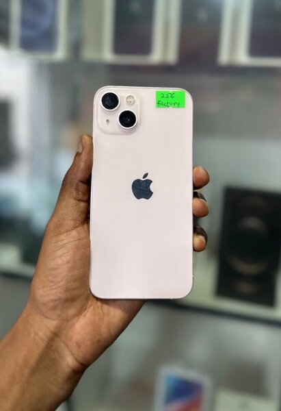 iPhone 13
