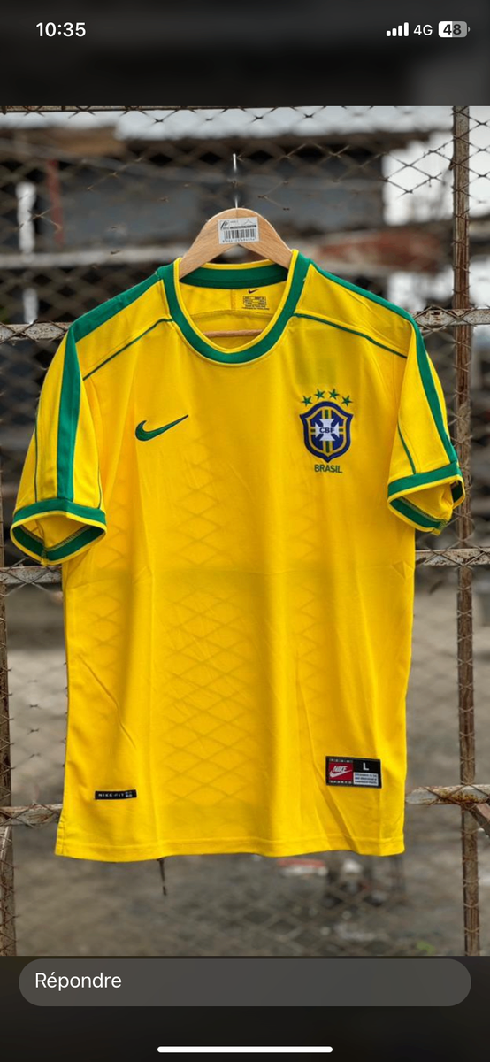 Maillots de Brésil