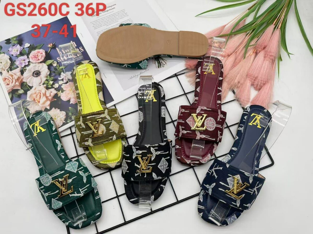 Ladies Slipper