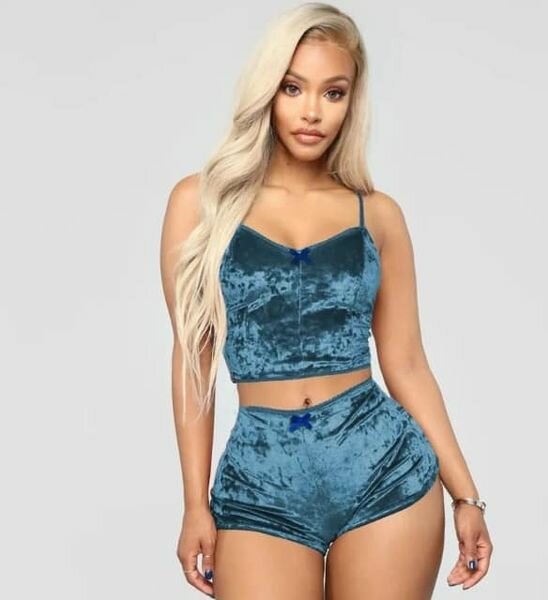 Combinaison haut et short velours vert