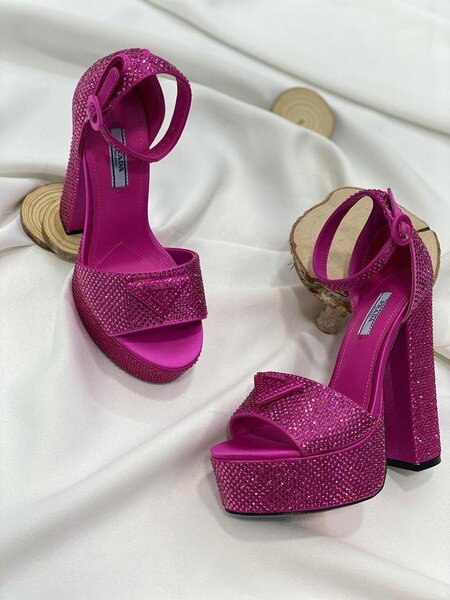 S HEELS