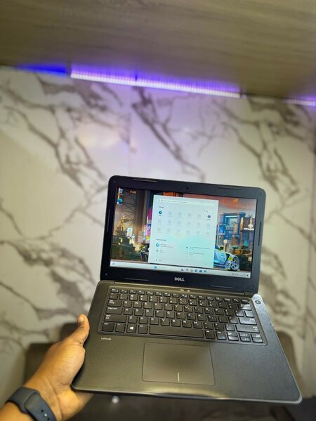 DELL LATITUDE E3380