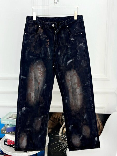 Coloured jeans