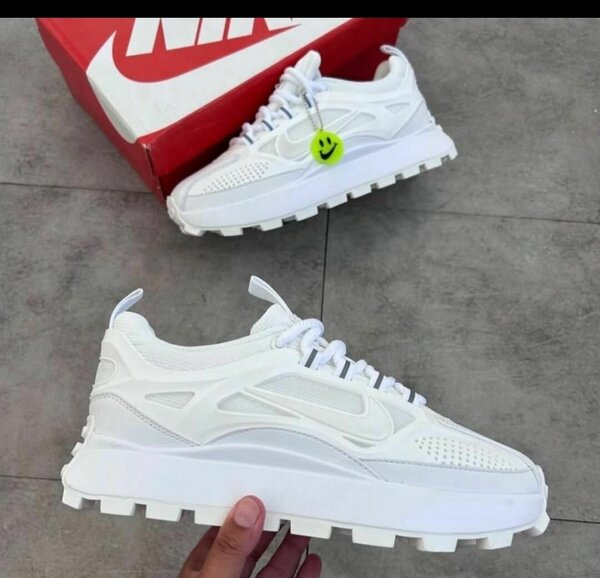 Baskets Blanches Modernes Homme
