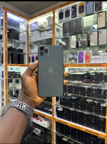 iPhone 11 Pro Max
