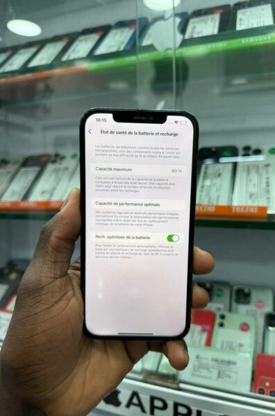 iPhone 12 128GB - Excellent