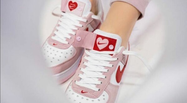 Air Force one rose