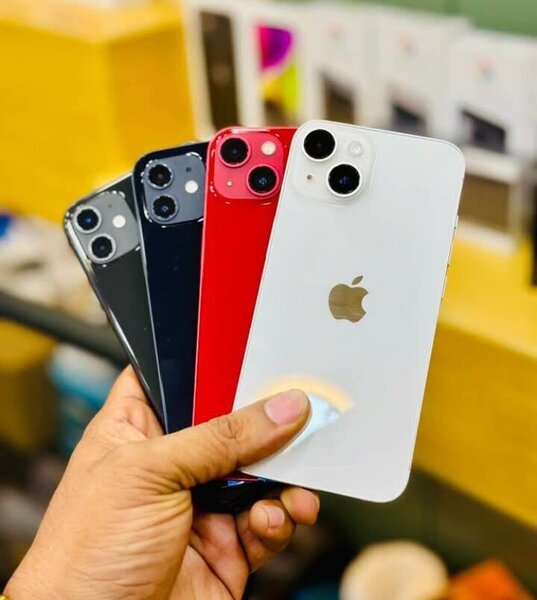 iPhone 13
