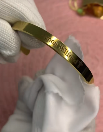 bracelet