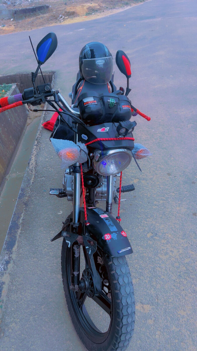 Moto Aloba Quaski