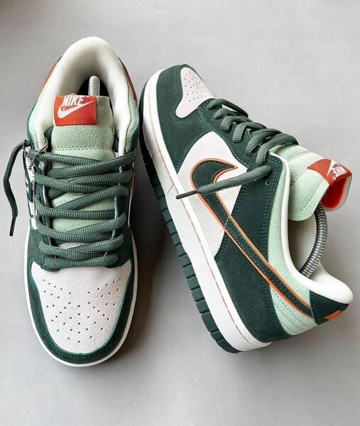 JORDAN SB