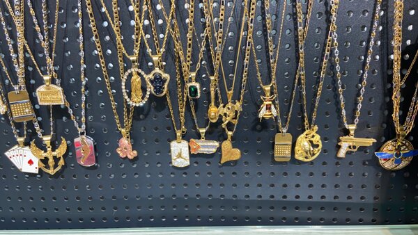 Solid chains