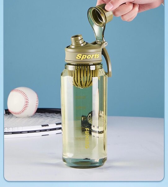 Water bottle