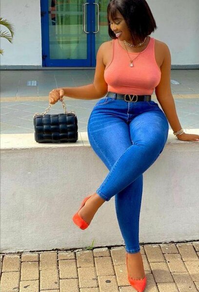 Lady's skinny jeans