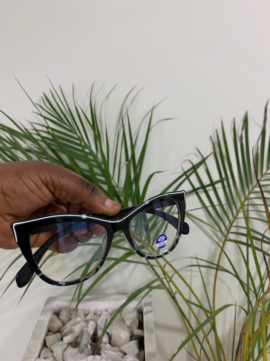 Plain Glasses
