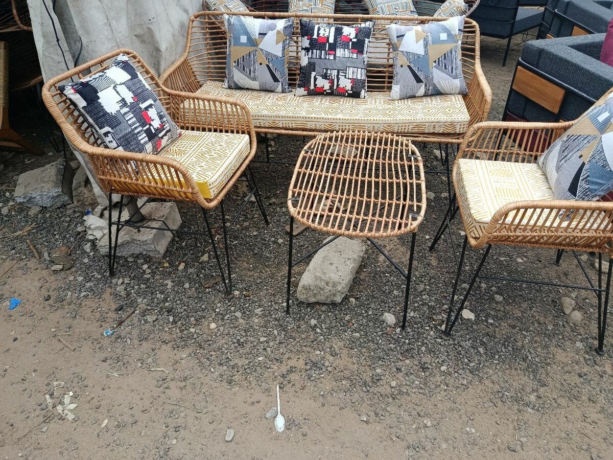 Ensemble salon en osier moderne