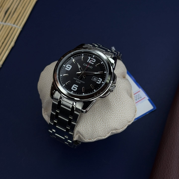 Часы Casio 