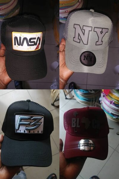 Caps