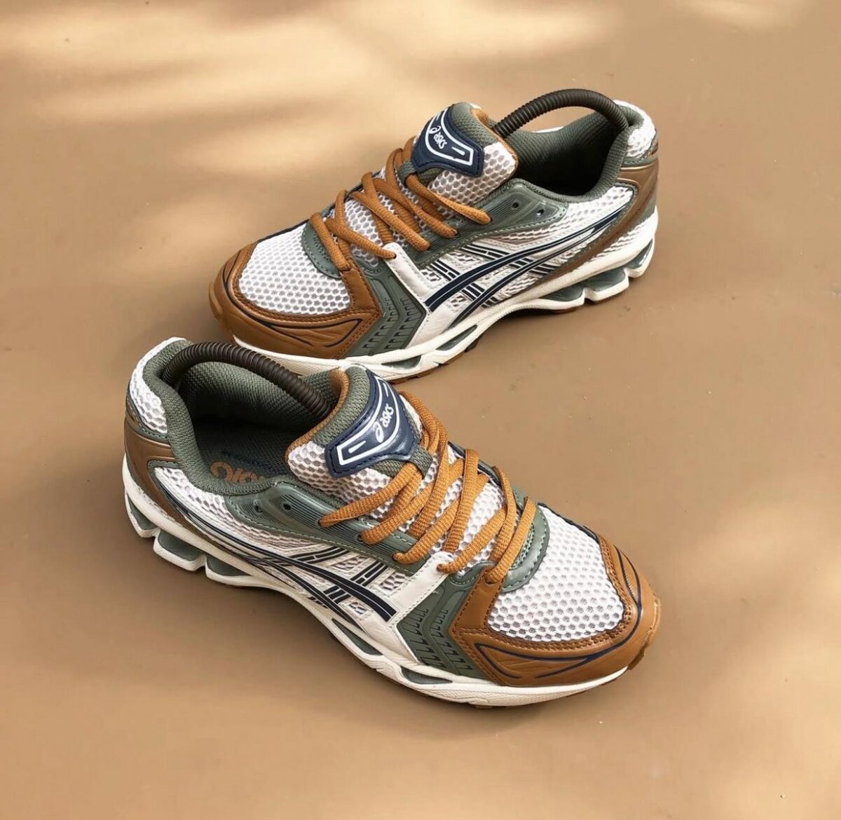 Sneakers Asics 14