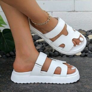 Heavy sole slip-on