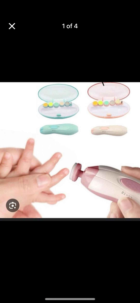 Lime ongles bébé