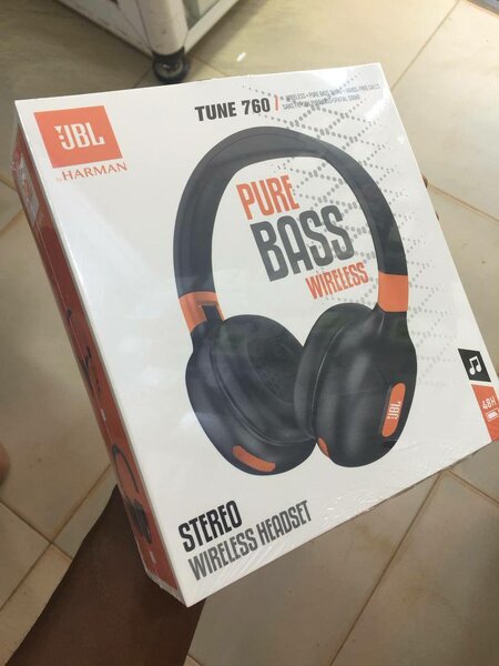 Jbl headphones
